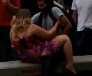 Imagem sobre Casal flagrado fazendo sexo nas ruas do Rio de Janeiro
