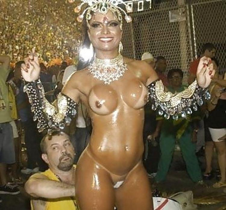 Fotos de mulheres famosas no carnaval Essas mulheres bonitas e famosas apar...